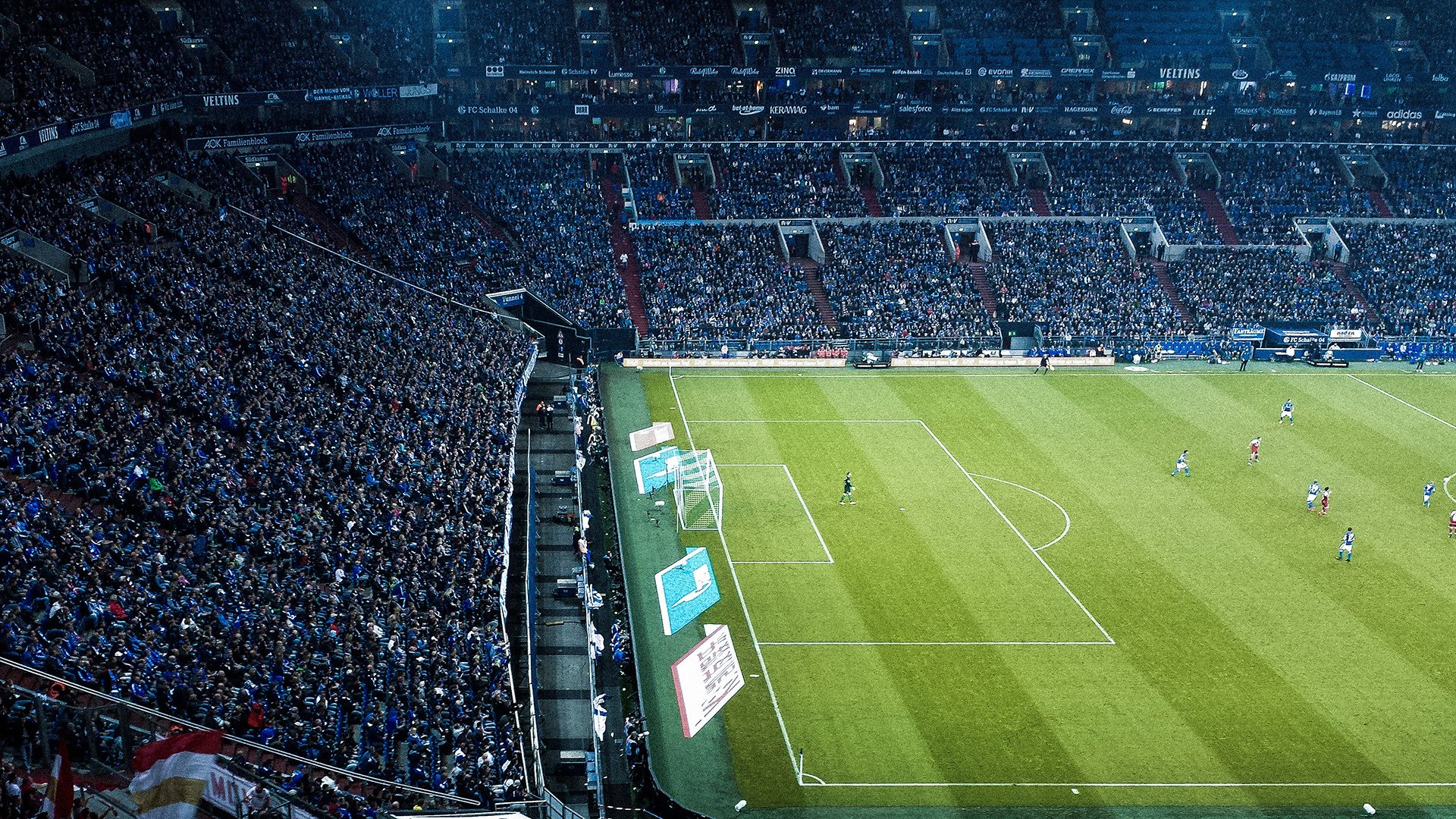 乐鱼电竞在线平台-英超球队采用战术语义图谱进行全队比赛前同步培训,英超口号